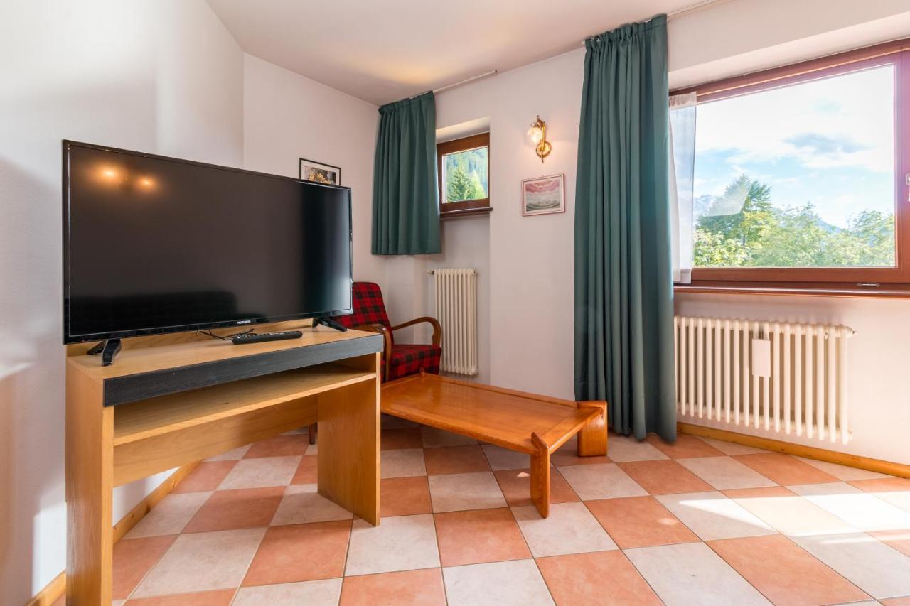 Hotel Bonapace ***S Madonna Eksteriør billede