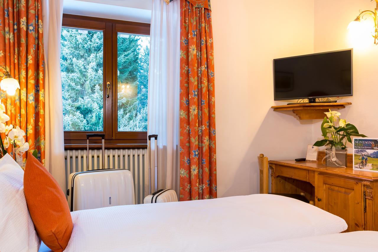 Hotel Bonapace ***S Madonna Eksteriør billede
