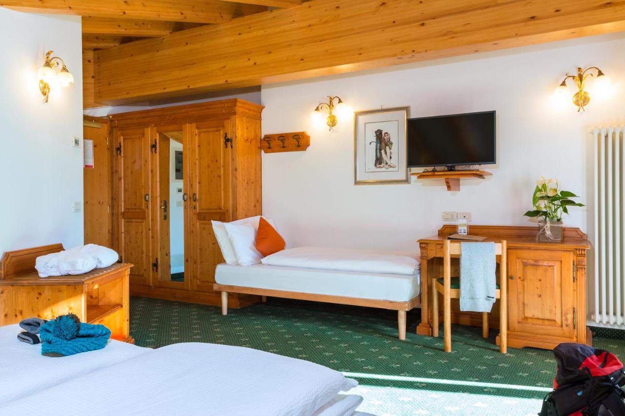 Hotel Bonapace ***S Madonna Eksteriør billede